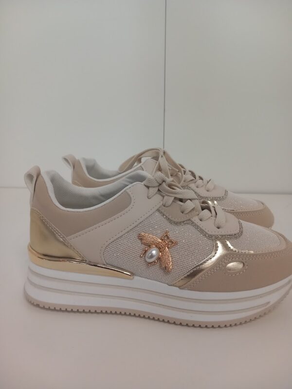 1307 Beige ampparitossu